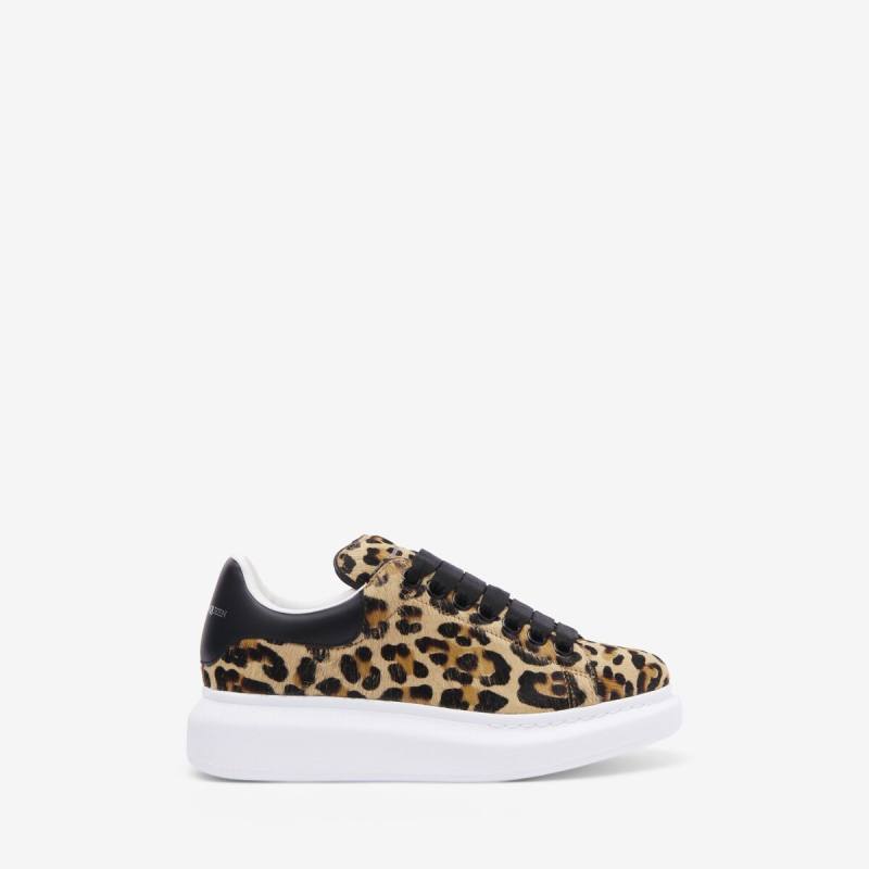Alexander McQueen Women's Multicoloured Oversized Sneaker - 6.5 (Calf Leather)
